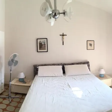 Casa Legardenie * 索拉纳斯